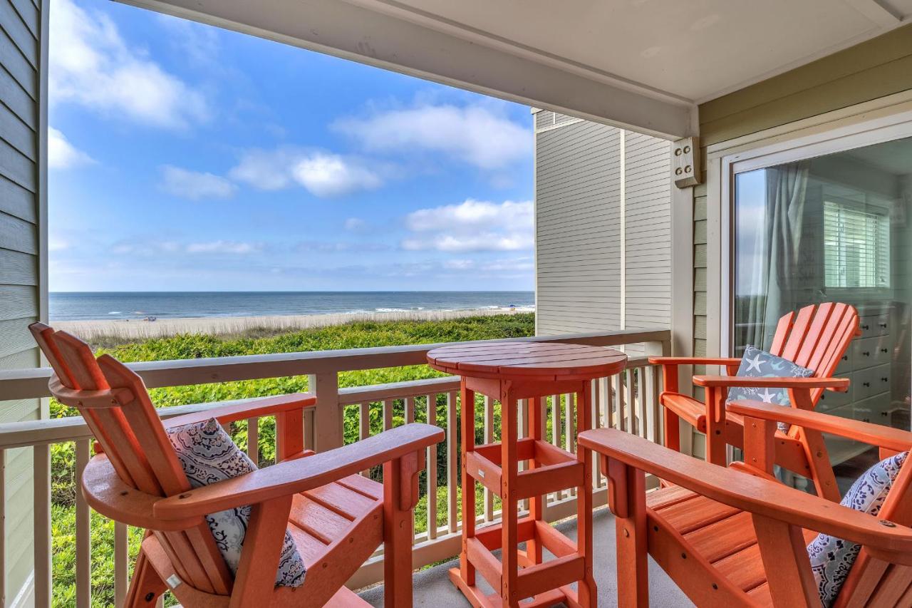 Barefeet Retreat by Oak Island Accommodations - B&B Caswell Beach