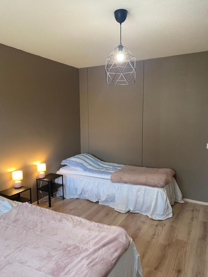 Free parking, Netflix & work - B&B Sodankylä
