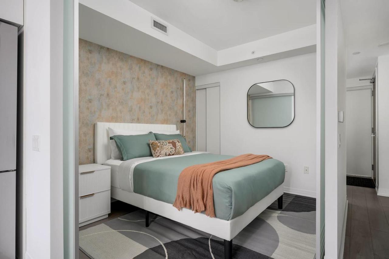 Style and convenience in the city centre! - B&B Toronto