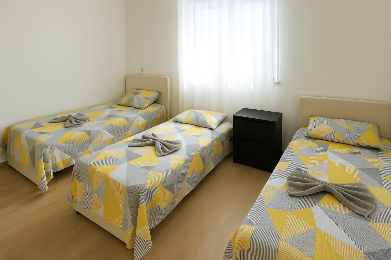 Villa Sunny Hill Free Parking - B&B Vlorë