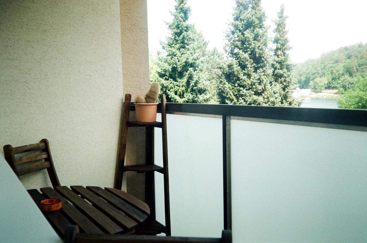 Ten Byt - Ferienwohnung Piešťany