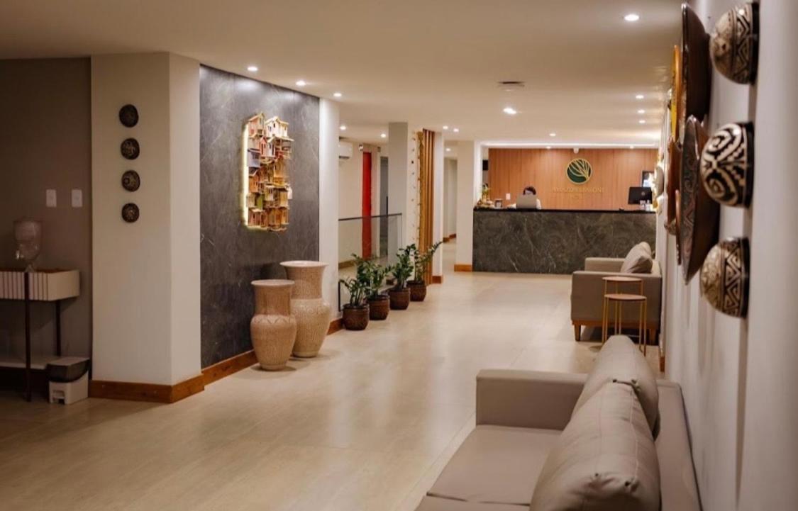 Amazon Seasons Suite Premium em Belem