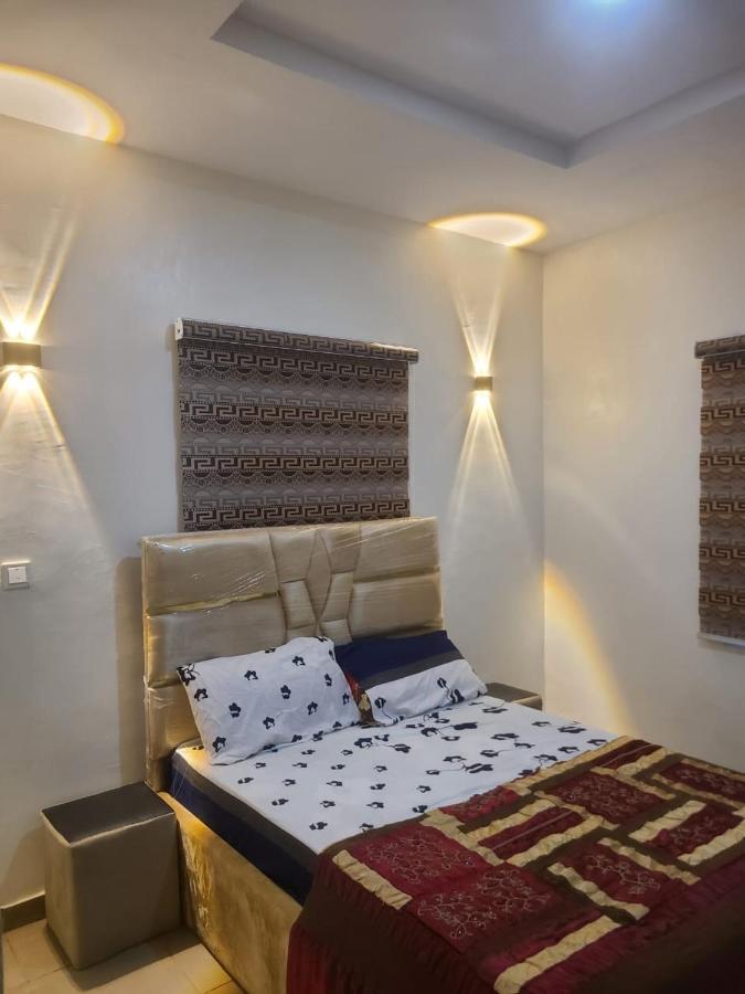 Fantasia Shortlet Apartment - B&B Abuja