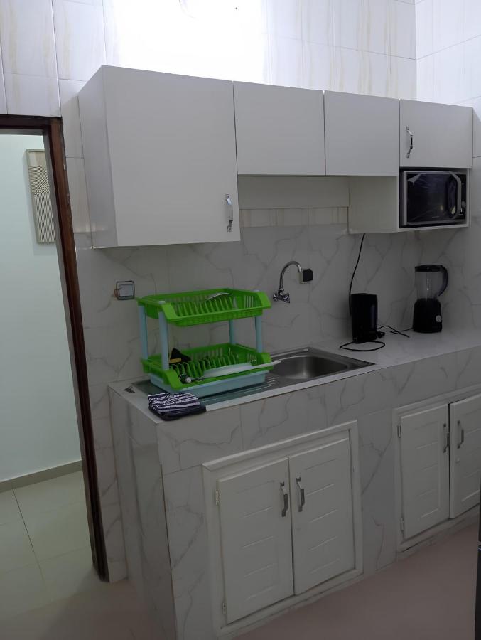 Bel appartement à Cotonou, plage de Fidjrossè - B&B Cotonou