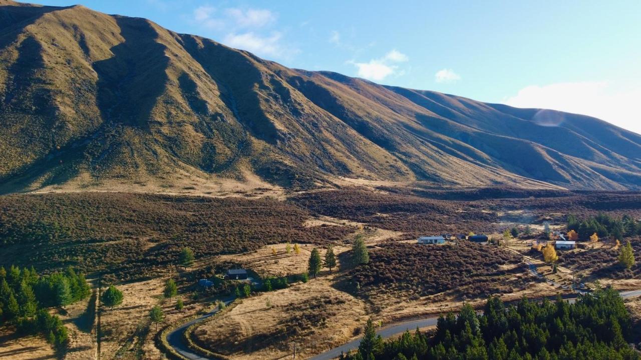 Te Manahuna Retreat - Luxury Cabin - B&B Ohau