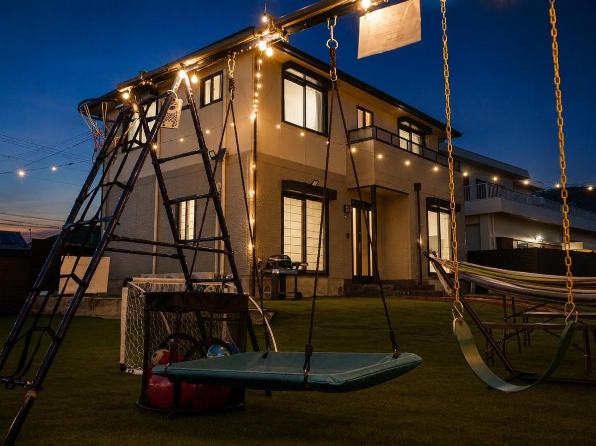 Familia Awajishima - B&B Awaji
