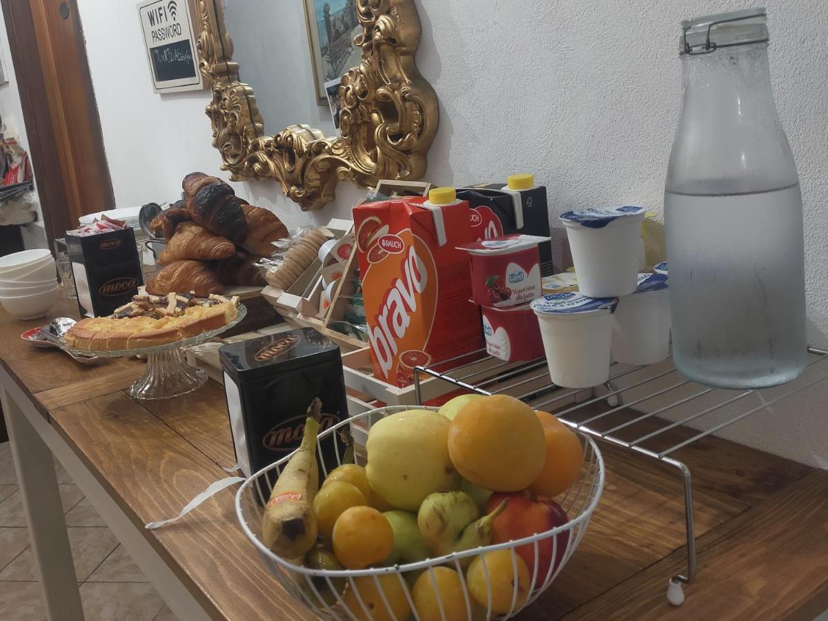 Deluxe Driepersoonskamer met Uitzicht op Zee