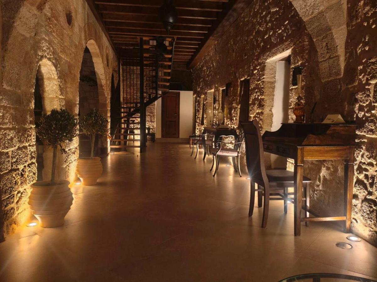 Jivaeri Luxury Suites - B&B Rodi