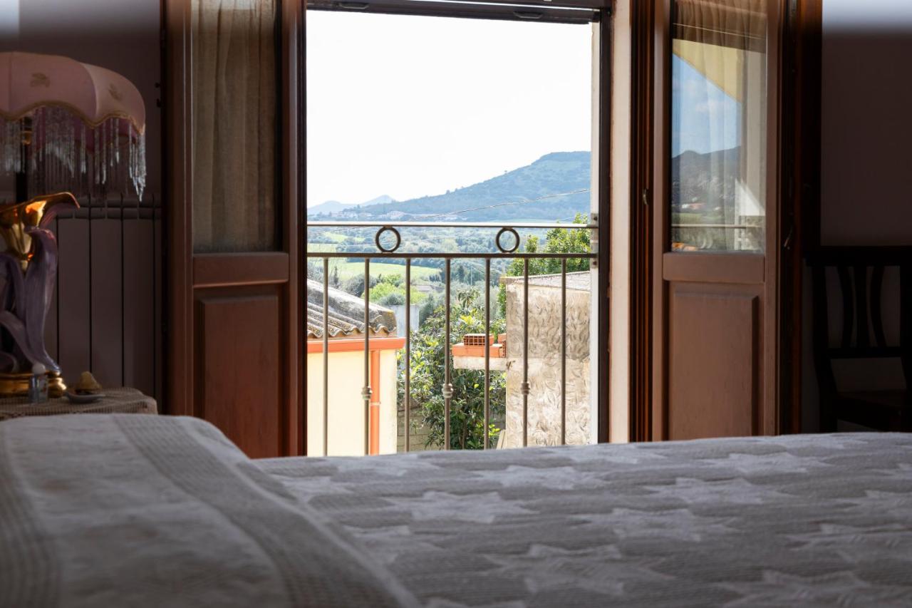 SUPER PRIVACY HOUSE, South Sardinia - Chambres d'hôtes Barbusi