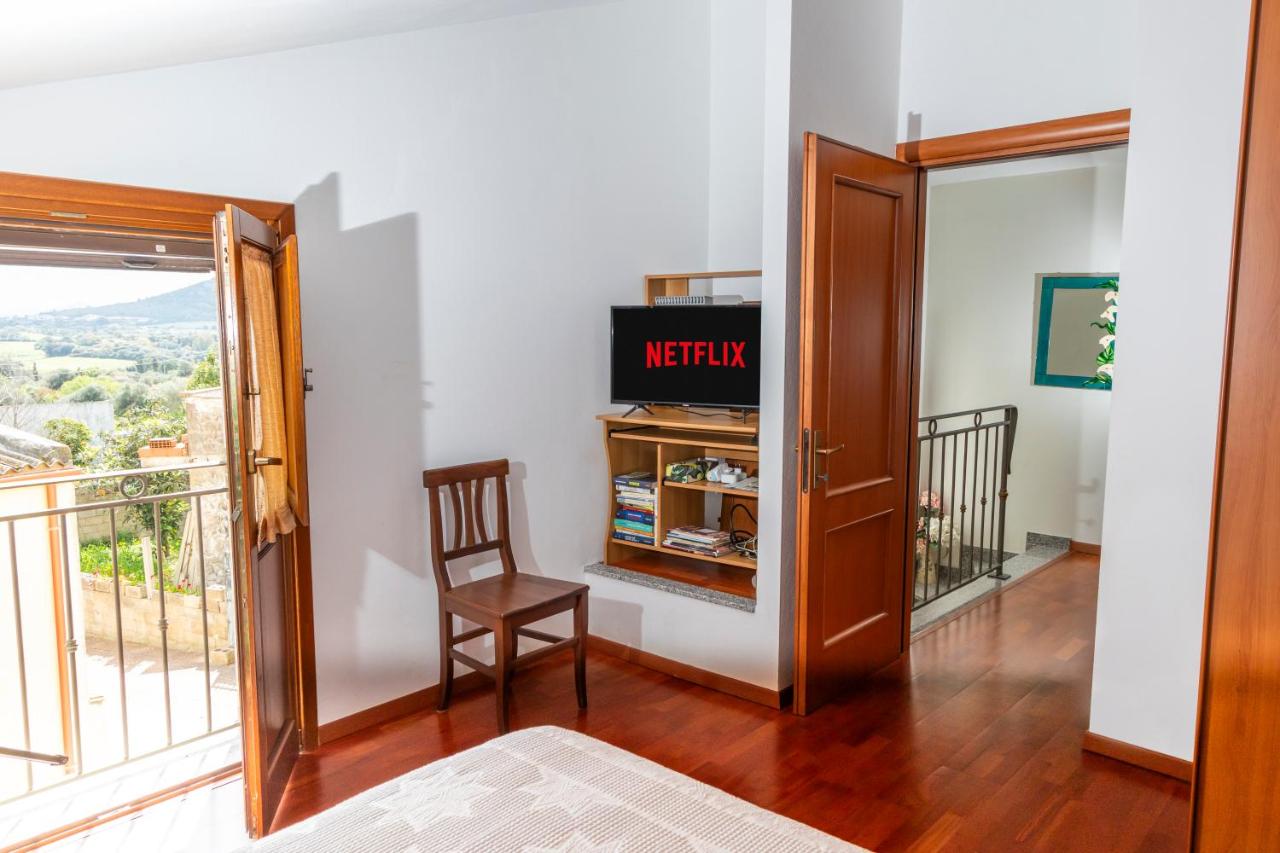 SUPER PRIVACY HOUSE, South Sardinia - Chambres d'hôtes Barbusi
