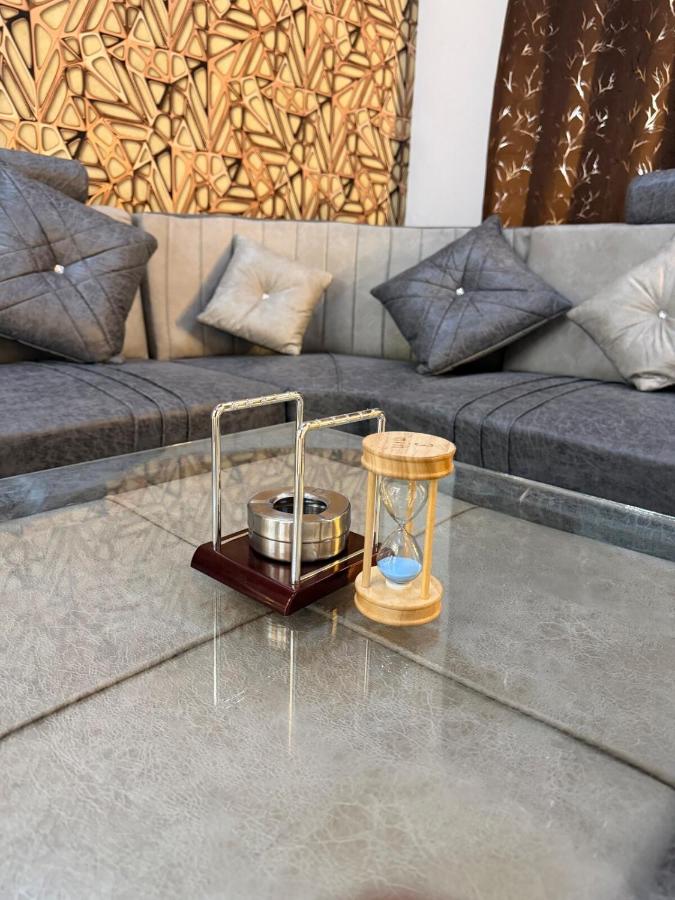 luxury flat in mohali-chandigarh - B&B Kharar