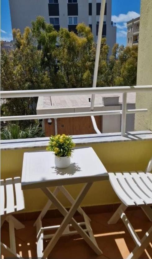 By the Sea Apartment in Durrёs Beach - Ferienwohnung Durrës