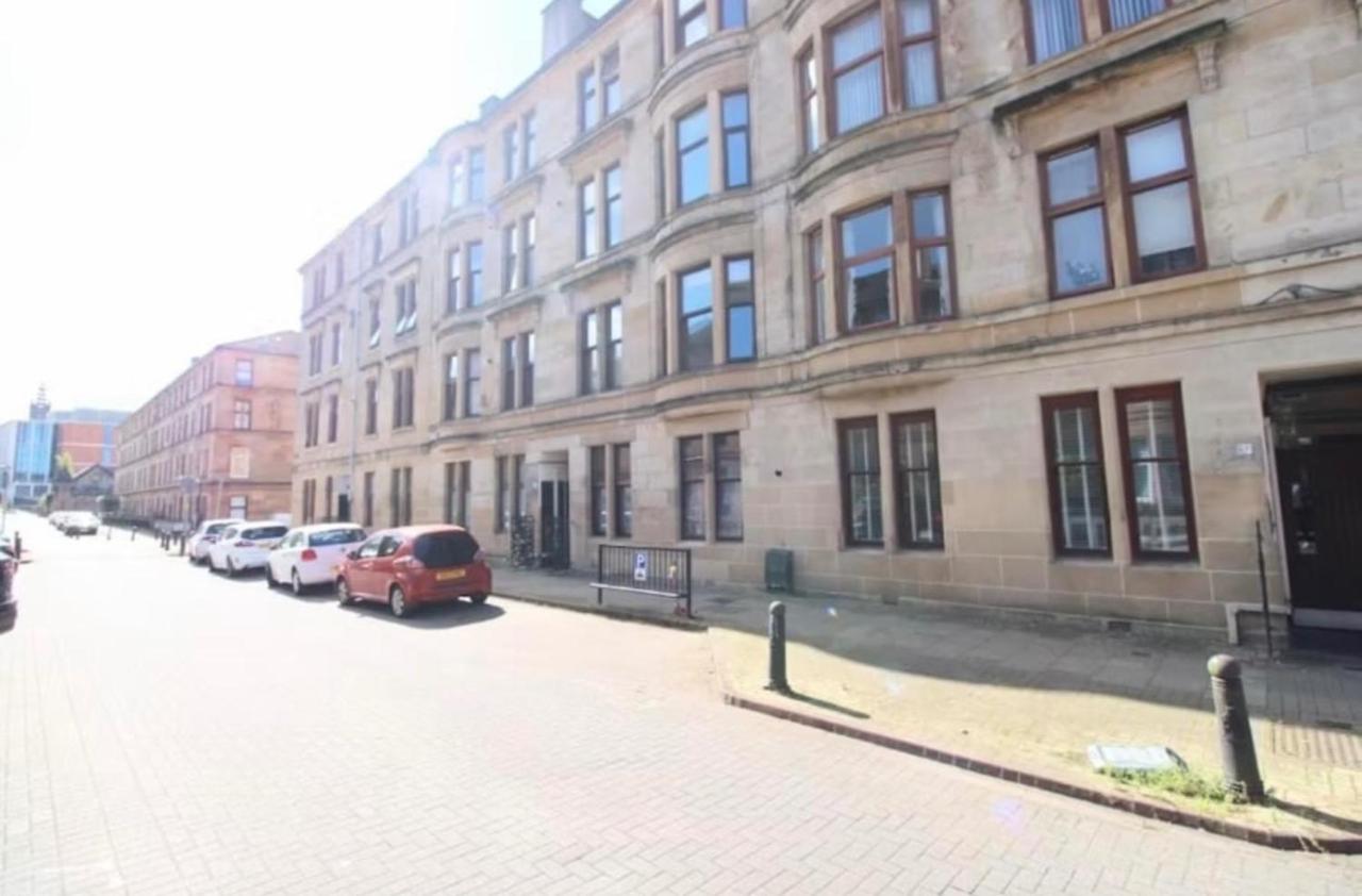 Glasgow City West End - 2 Bedroom Apartment - B&B Glasgow