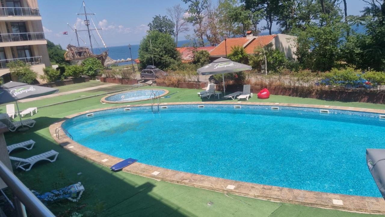 Apart Complex Pontica - Sea View 20 - B&B Chernomorets