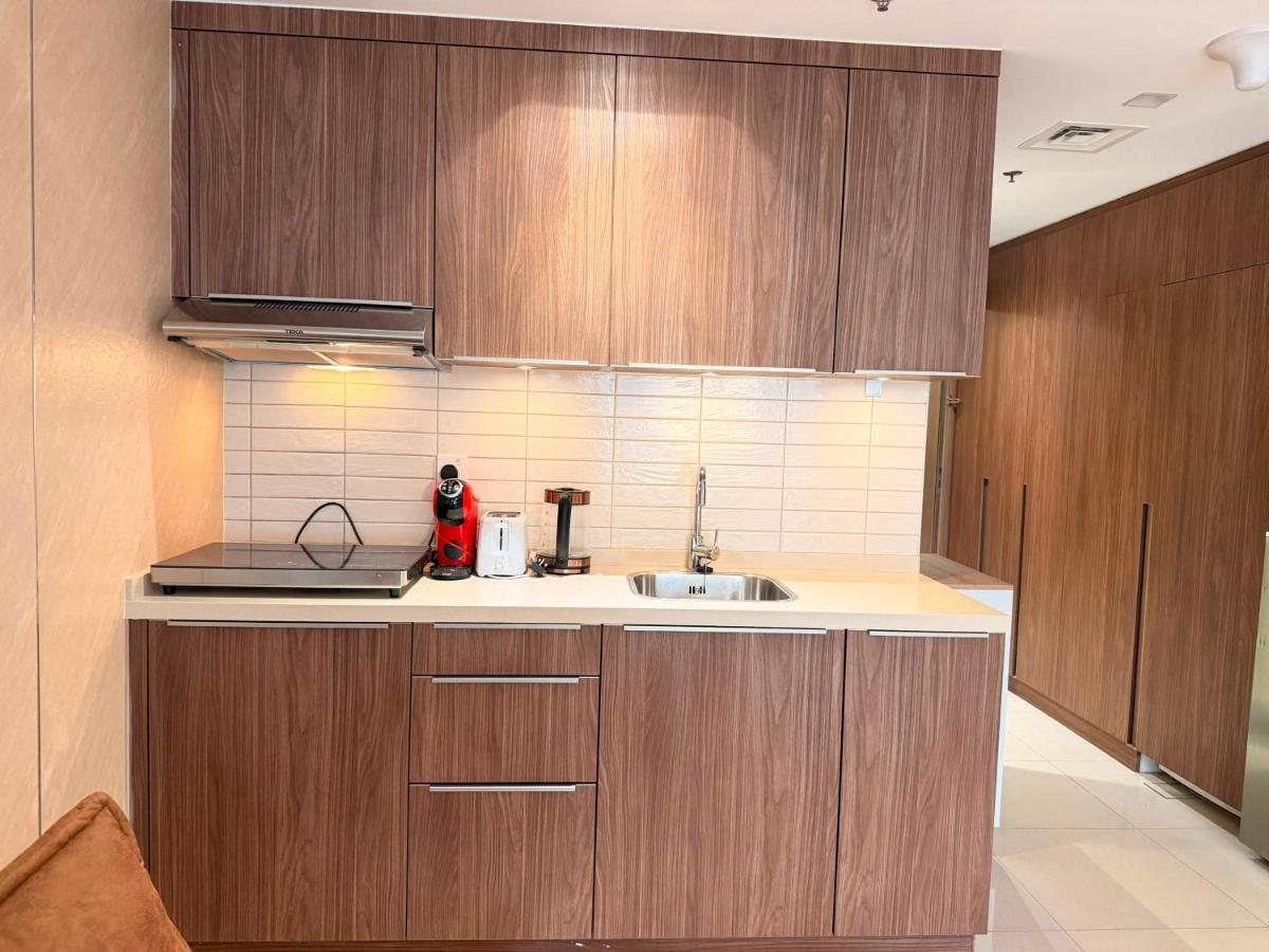 Aesthetic Kings Studio at Uptown Al Zahia Sharjah - Bed and Breakfast Sharjah