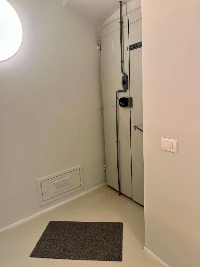 CASA ABBATI- Design moderno in un borgo medievale - B&B Gubbio