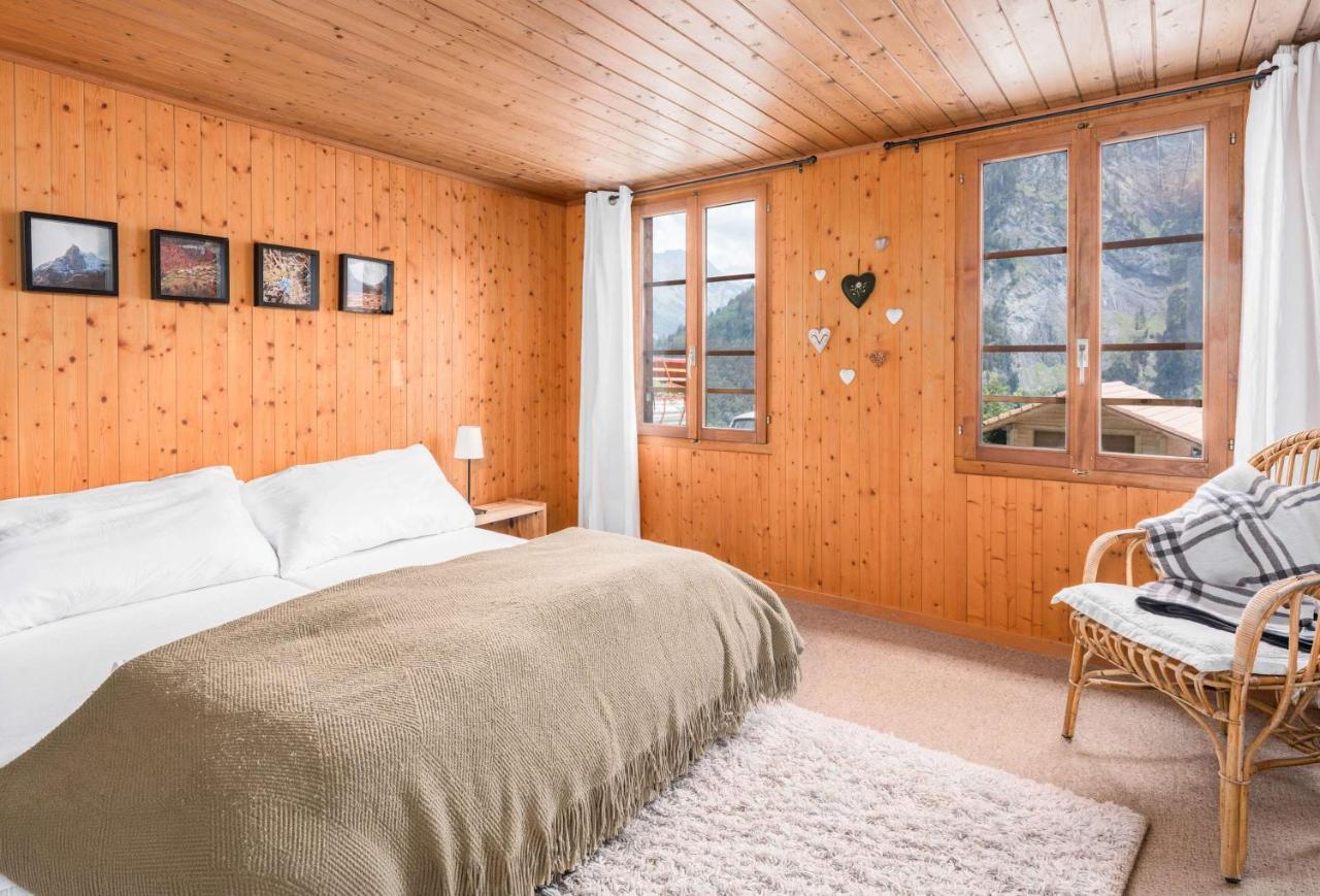 Mountain View Chalet near Lauterbrunnen and Parking - B&B Lauterbrunnen