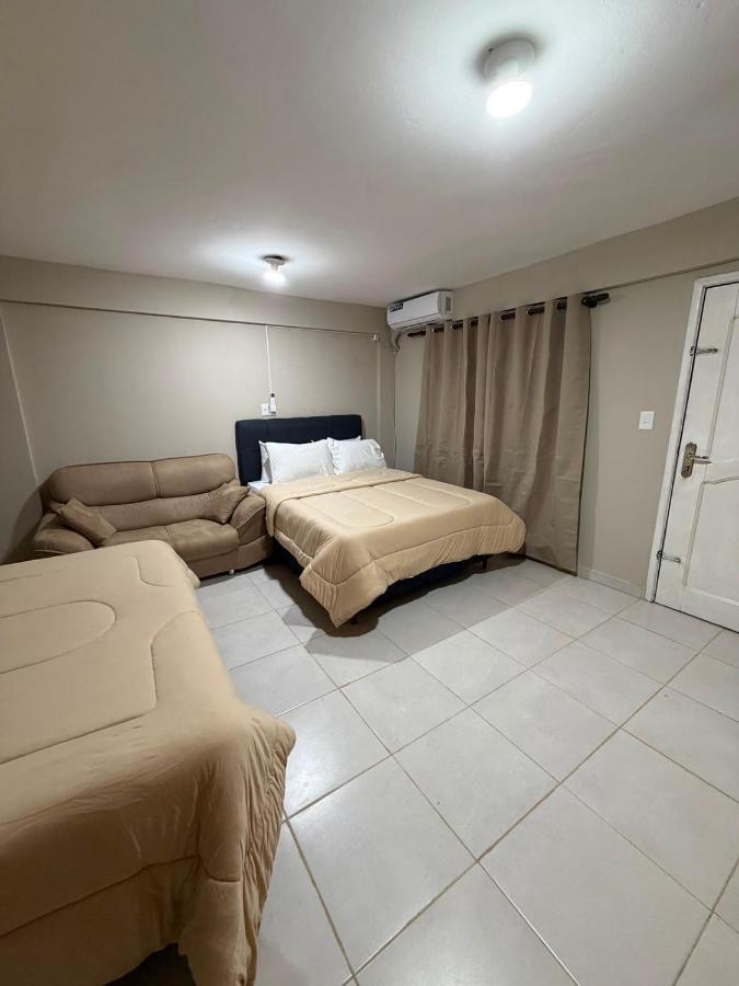 Edificio RyR 9 - B&B Ciudad del Este
