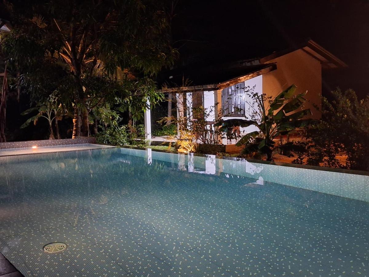 Lakeside Haven Resort - B&B Habarana