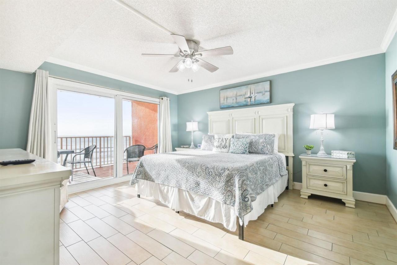 Panoramic Views Oceanfront Condo & Bonus Bunkhouse - B&B Clearwater Beach