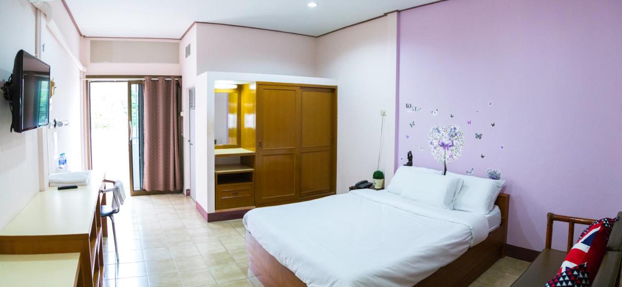 B&B Hat Yai - บ้านภูมิพันธ์ - Bed and Breakfast Hat Yai