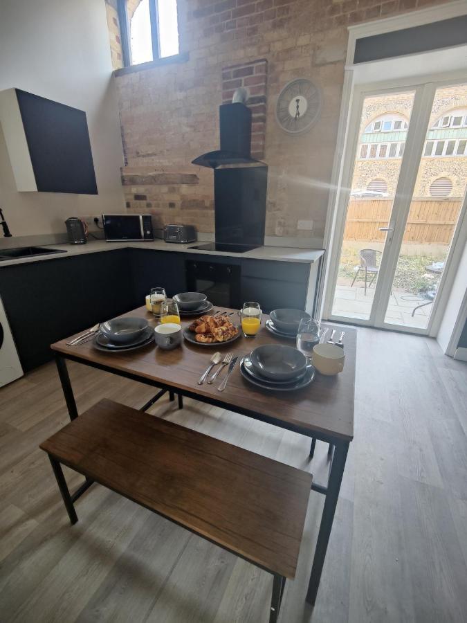 Modern 2 bed house Near Town Centre - B&B Thetford
