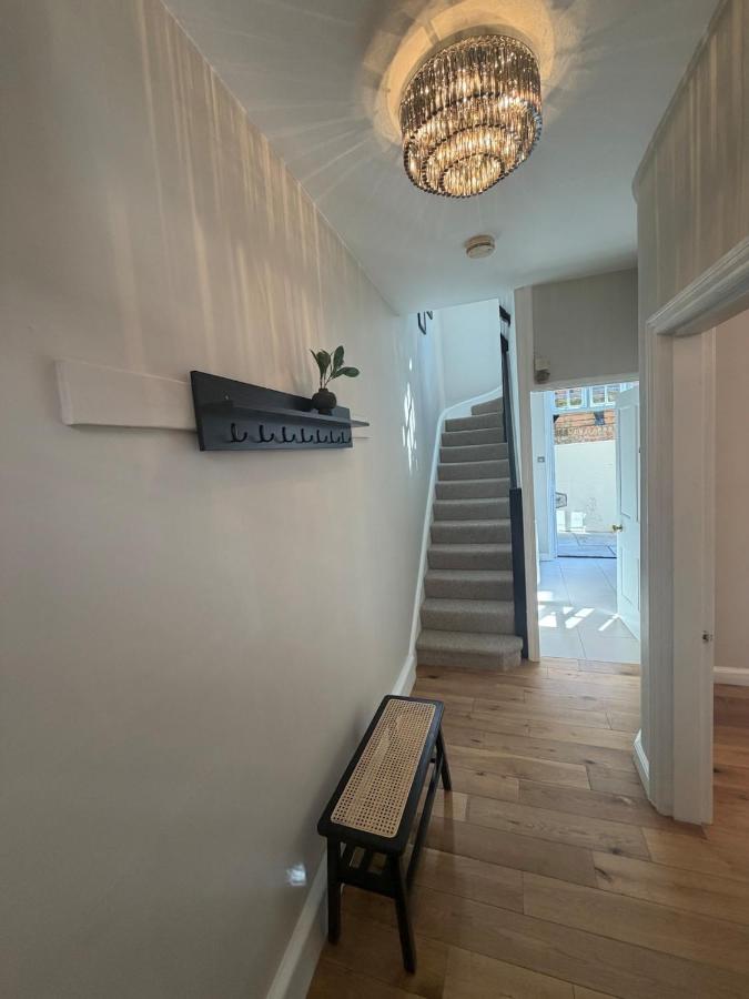 Luxury Townhouse by York Minster Quiet City Centre - B&B York