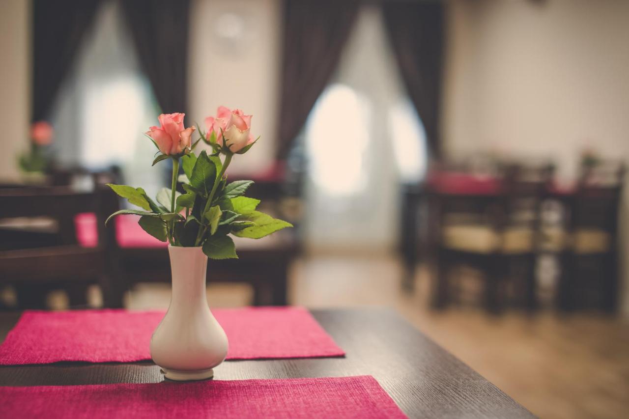 Pokoje gościnne Truskawkowa 1a - B&B Zielona Góra