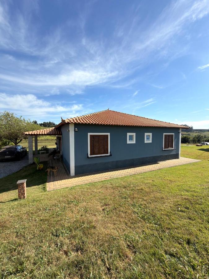 Vinhedo - Ambrósio Nogueira - B&B São Gonçalo do Sapucaí