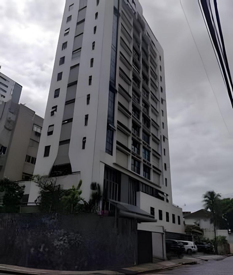 Apto. vista p Mar. Piscina na cobertura do Prédio. - Chambres d'hôtes Recife