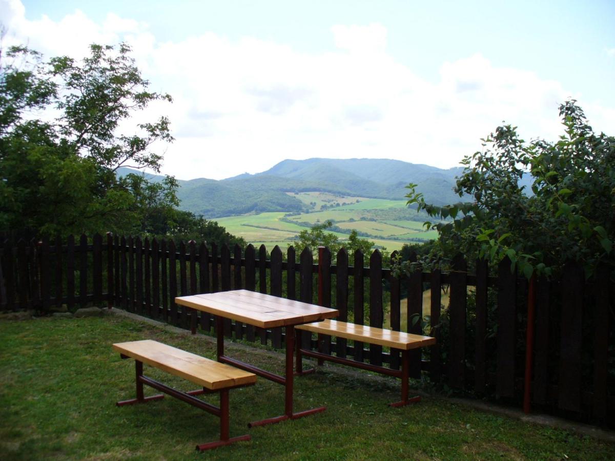 Chalupa na lazoch - B&B Nová Baňa