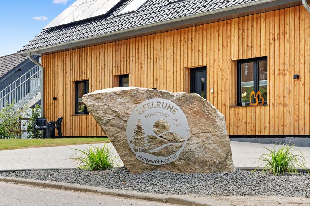 Eifelruhe Monschau Wellness mit Whirlpool und Sauna - B&B Monschau