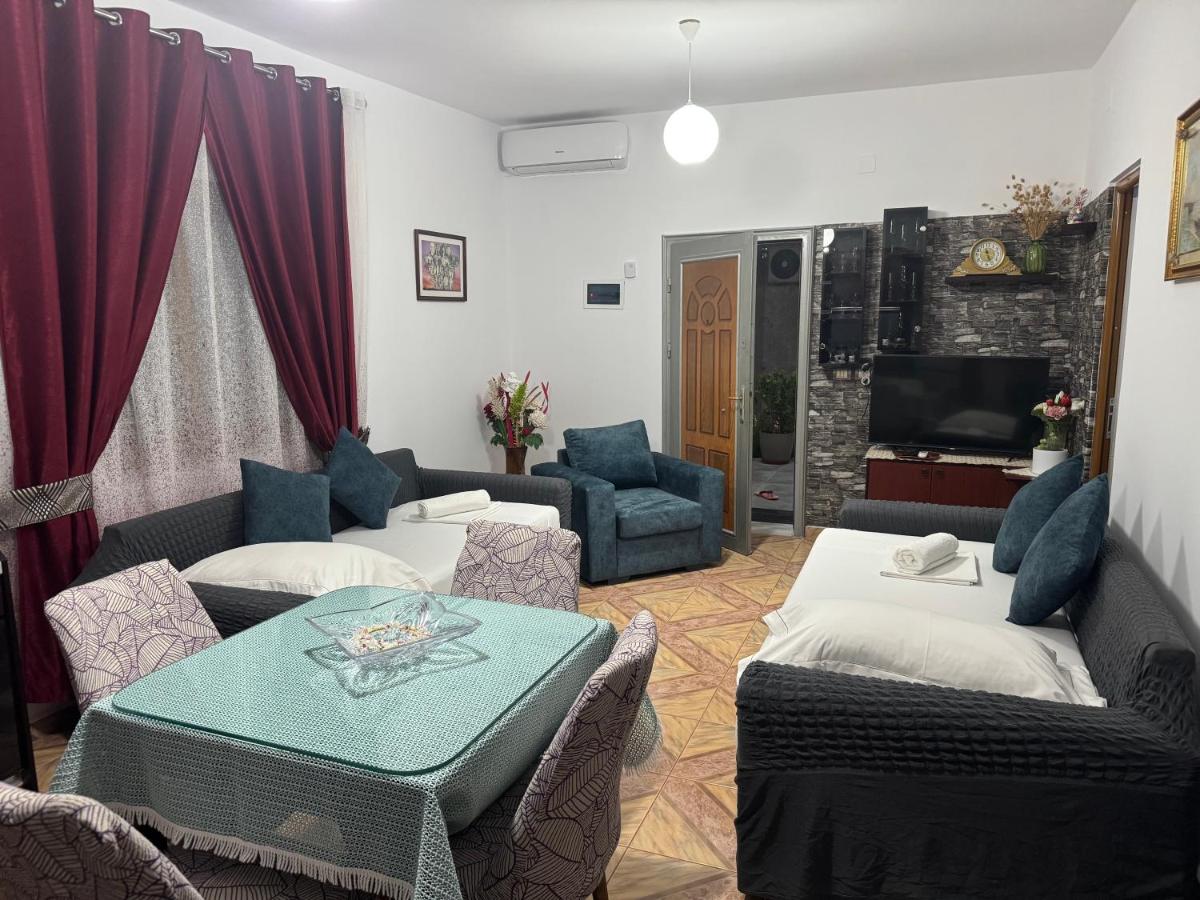 Elmir apartament's - B&B Ksamil