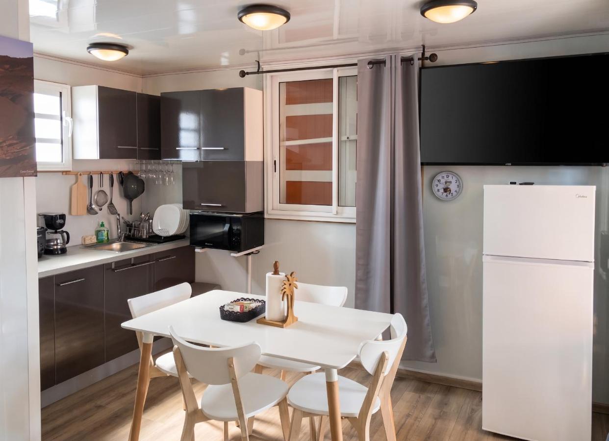 Studio confortable à Sainte-Suzanne, 20 m², balcon - B&B Sainte-Suzanne