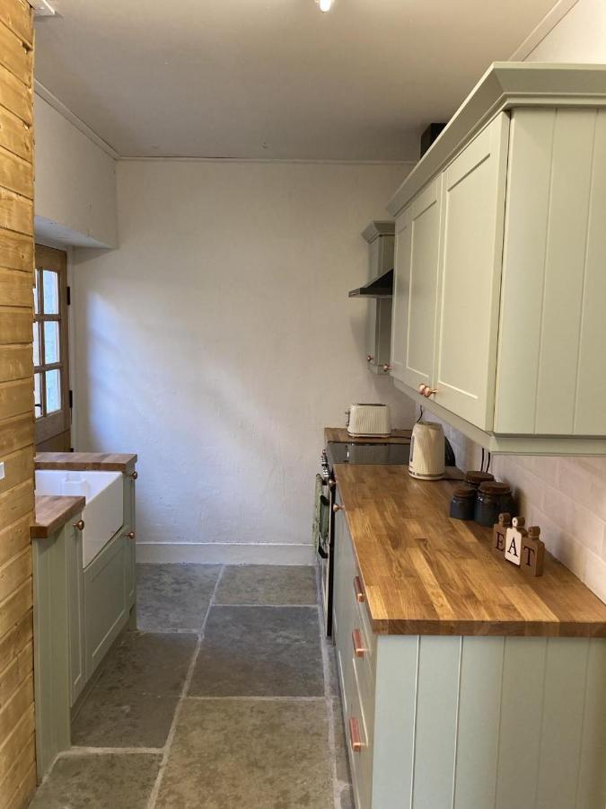 Southend Cottage By Birch Stays - Chambres d'hôtes Penrith