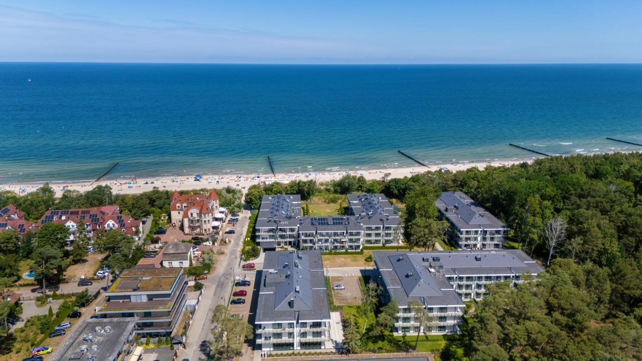 Rezydencja Niechorze D203 IDEALNY przy Plaży, Basen, Sauna i Jacuzzi w budynku - 5D Apartments - Chambres d'hôtes Niechorze