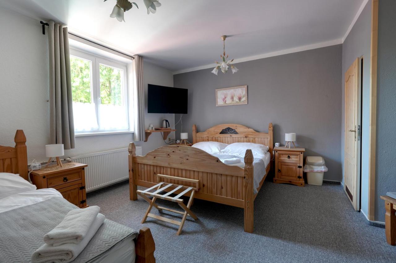 Triple Room with Garden View