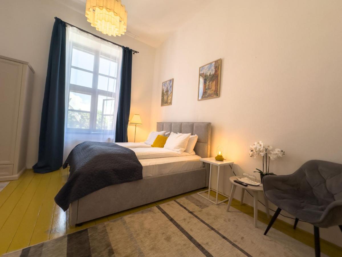 Suite with City View