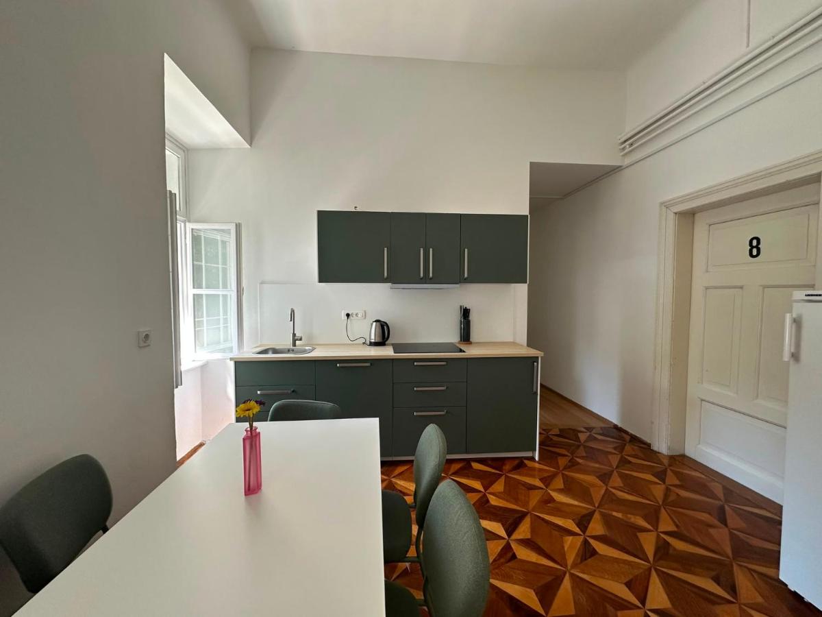 Apartment Rimska - B&B Ljubljana