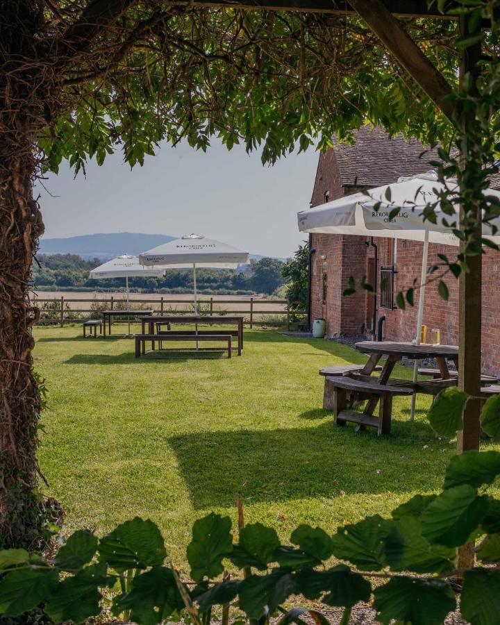 The Haughmond - Bed and Breakfast Upton Magna