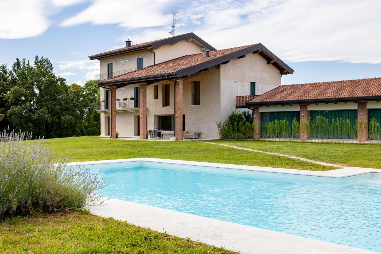 Tenuta Ronco Relais - Chambres d'hôtes Agrate Conturbia