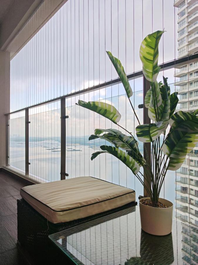 Playful 3BR family home at Kings Bay Country Garden - Chambres d'hôtes Johor Bahru