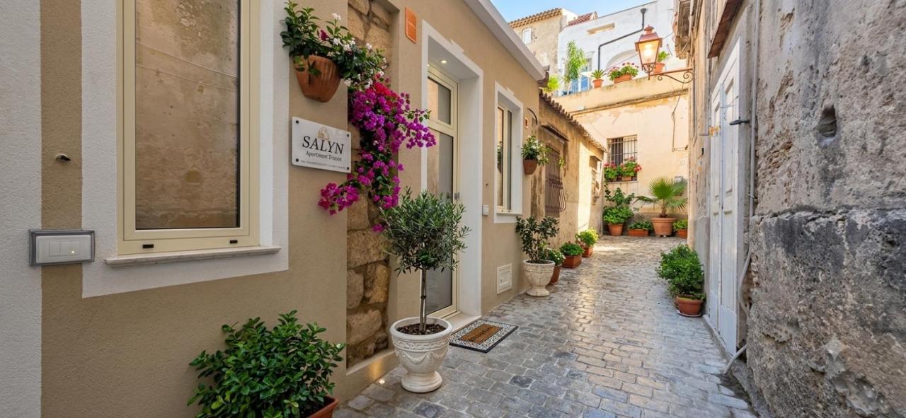 Salyn Apartments - The Heart of Tropea - Your Perfect Stay - Chambres d'hôtes Tropea
