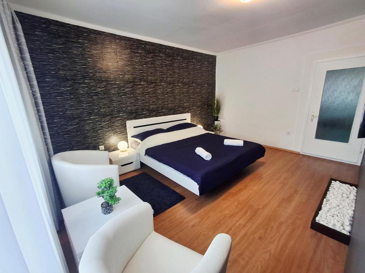 MOONLIGHT Prémium APARTMANHÁZ & Biliárd - B&B Sárospatak