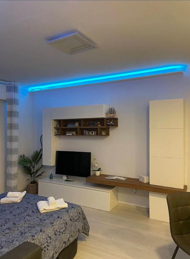 Appartamento Il Maestrale - Ferienwohnung Viareggio