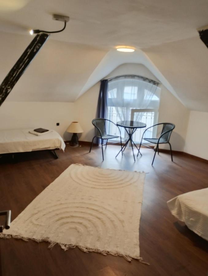 GuestHouse 7 Karma369 - Chambres d'hôtes Plovdiv