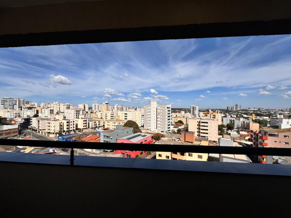 Studio próximo a UFU Sta Monica e Center shopping - B&B Uberlândia