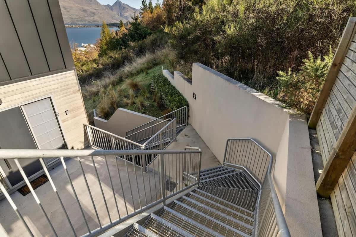 Lakeside Mountain Haven - Ferienwohnung Queenstown