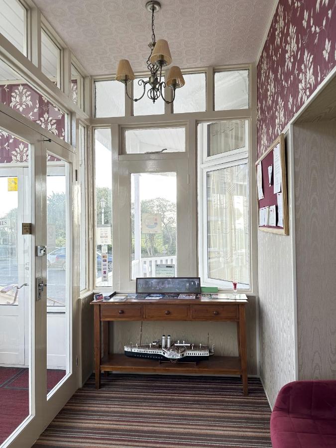 SmartsWay Hotel & Wellness - Ferienwohnung Eastbourne