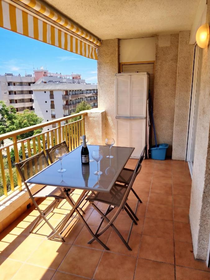 Modern Apartment in Salou with Shared Pool - B&B Salou